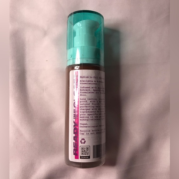 UOMA Beauty by Sharon C Flawless IRL Skin Perfecting Foundation Black Pearl - Picture 2 of 5